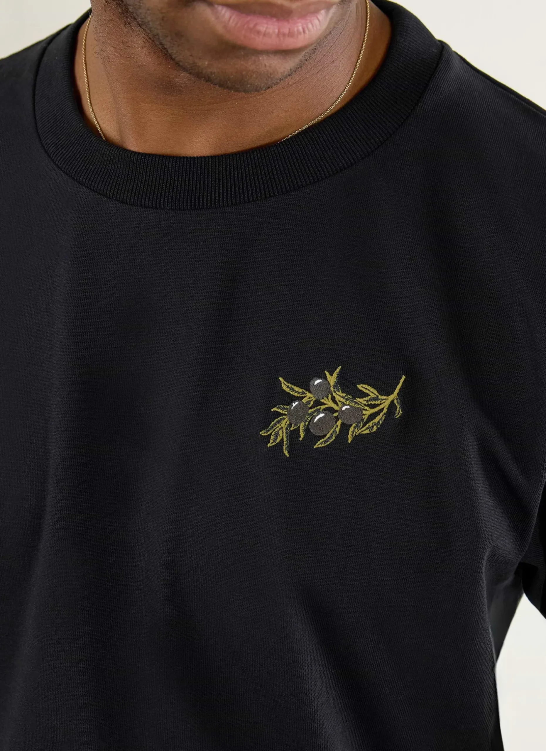 Percival Regular Fit T-Shirts^Embroidered Olive T Shirt Black