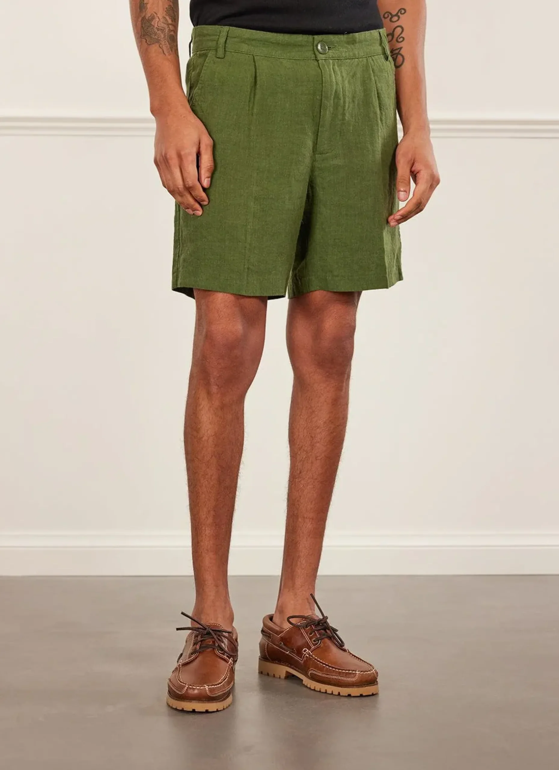 Percival Shorts|Suit Shorts^Pleated Linen Shorts Forest