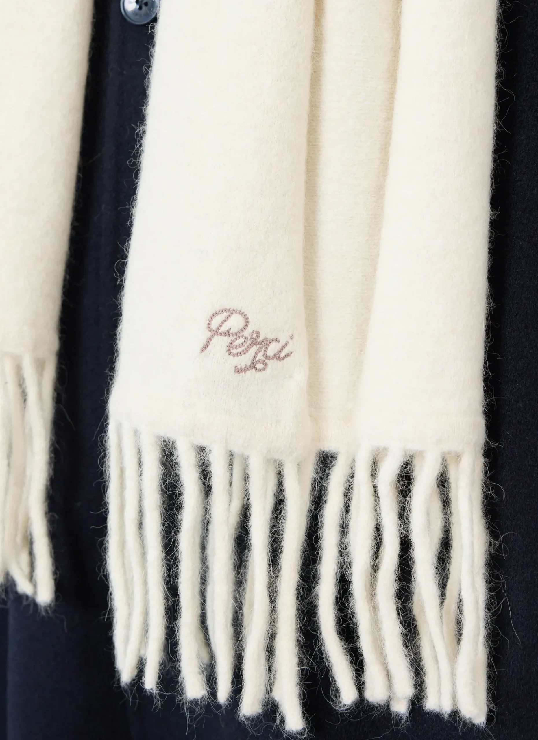 Percival Scarves^Static Scarf Ecru