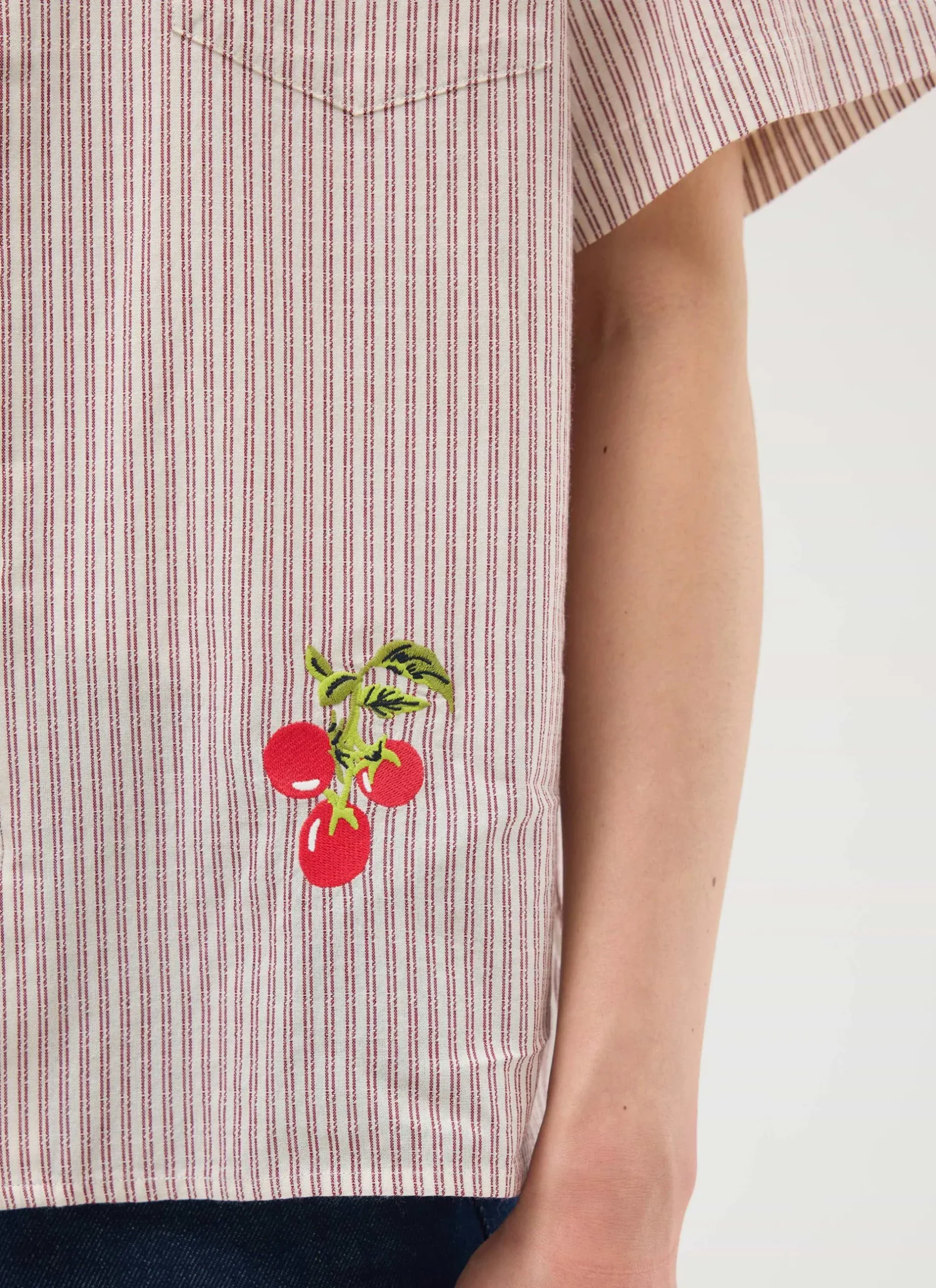 Percival Short Sleeve Shirts|Boxy Shirts^Tomato Boxy Clerk Shirt Ecru